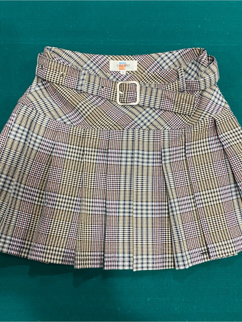 CALI 1850 Plaid Pleated Mini Skirt with Matching Belt - Multicolor
